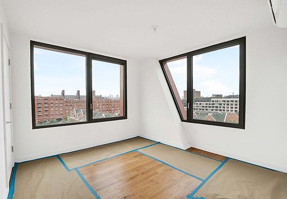 2nd image of 54 Noll St #9811