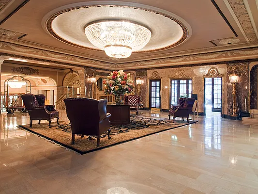 Sold by Sotheby's International Realty | media 14