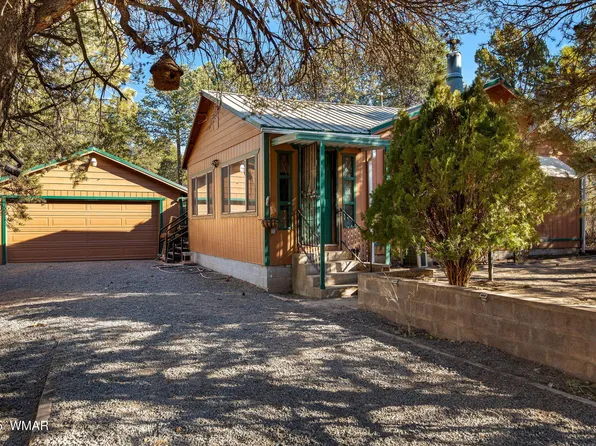 3317 Rim Lakes Dr, Overgaard, AZ 85933
