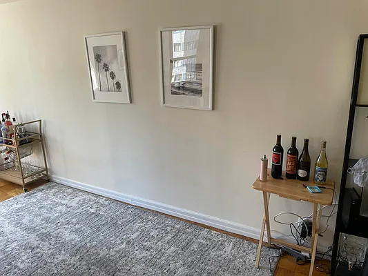 Rented by Olympia House Delaware LP | media 6