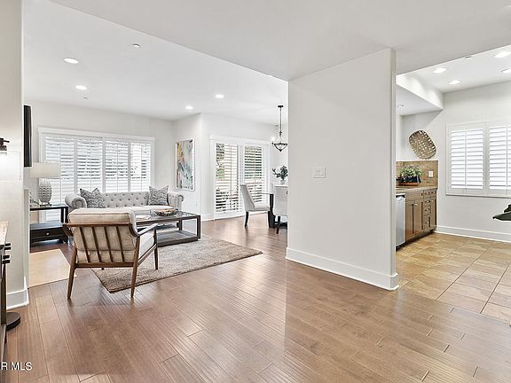 5th image of 11115 Acama St Unit 103