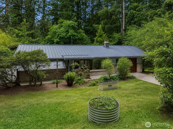 9429 240th Avenue SE, Issaquah, WA 98027