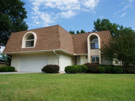 1st image of 1913 Lynnbrook Dr SW