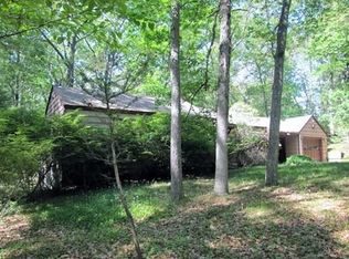 22 Curve St, Sherborn, MA 01770