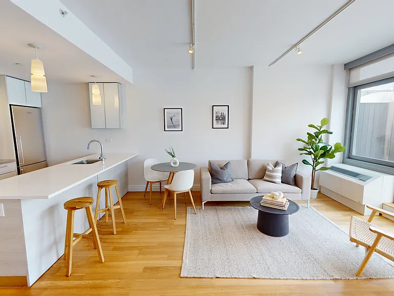 550 W 54th St #1153 — Photo 2
