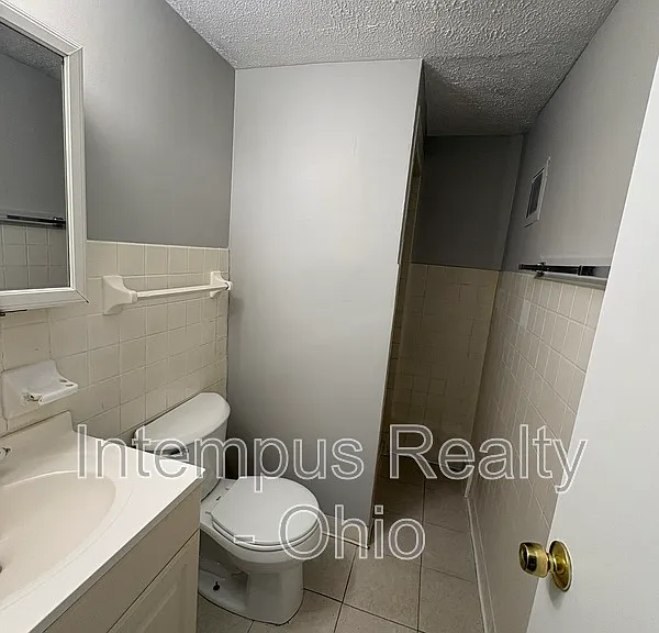 4106 E 153rd St — Photo 24