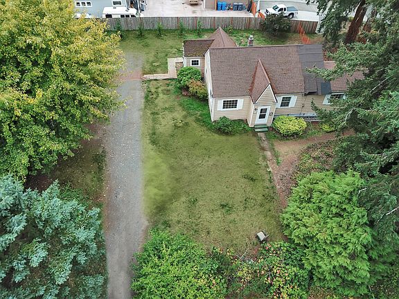 2nd image of 8420 128th St E