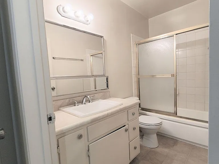17087 Chatsworth Street — Photo 13