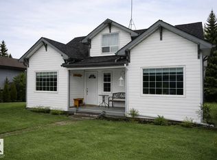 5016 52nd Ave, Warburg, AB T0C2T0