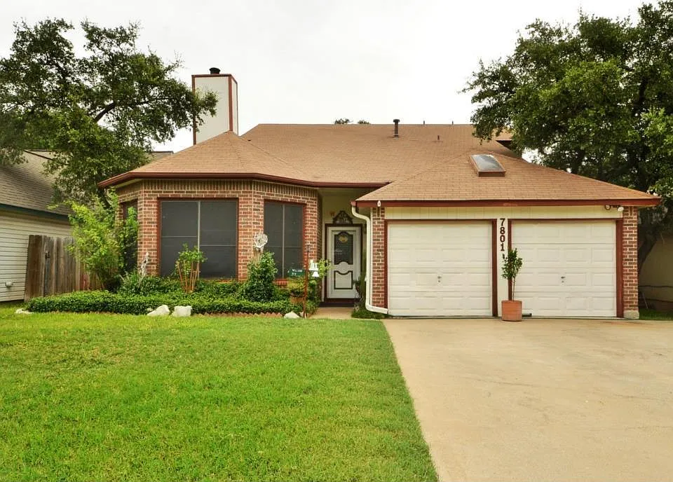 7801 Palacios Dr