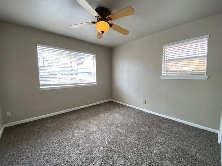 14126 Atascadera Ave — Photo 21
