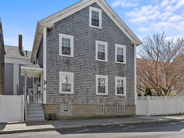 34 Sycamore St, New Bedford, MA 02740