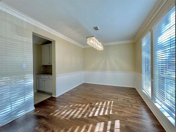4th image of 6103 Coastal Grove Ln