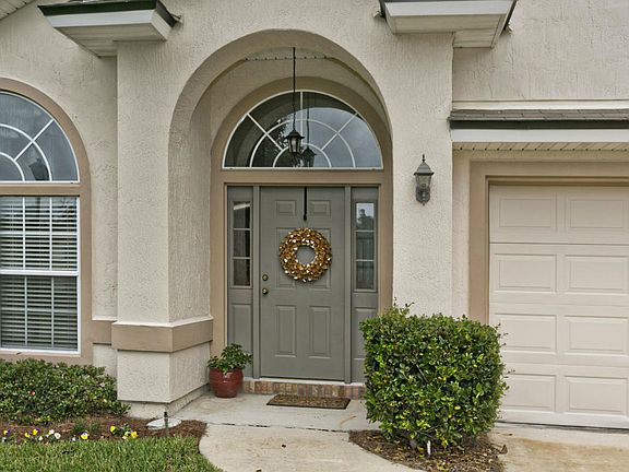 3rd image of 208 E Betony Branch Way