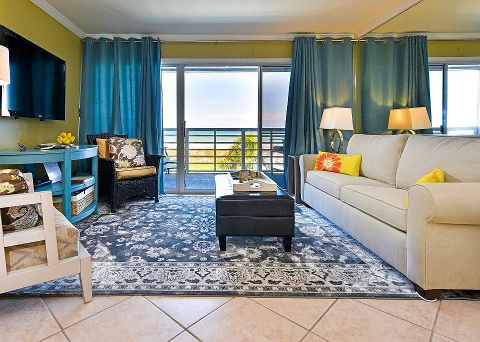 Beautul Relaxing Ocean View!