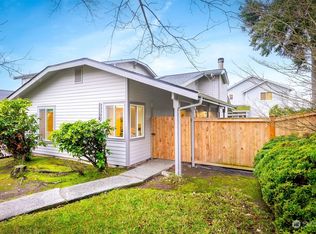 1113 132nd St SW APT D, Everett, WA 98204