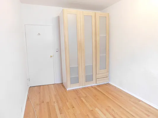 Rented by Corcoran | media 13