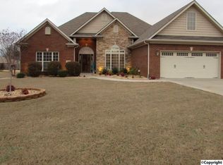 64 Mountain Cove Dr, Trinity, AL 35673