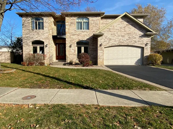 865 Ridge Rd, Highland Park, IL 60035
