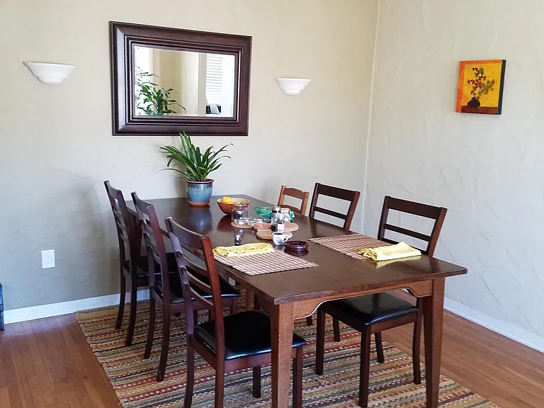 Formal dining area, built in bar area