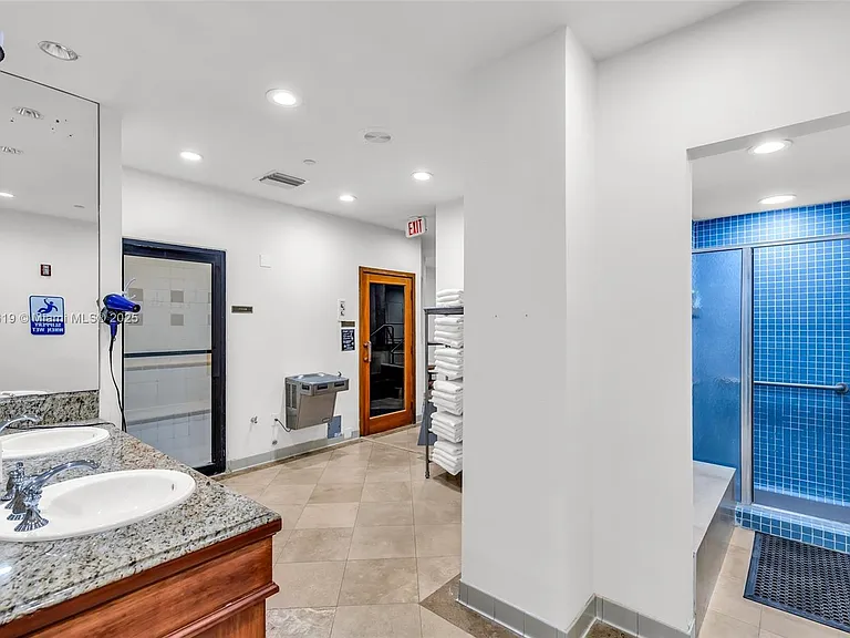9559 Collins Ave #S8-G — Photo 39