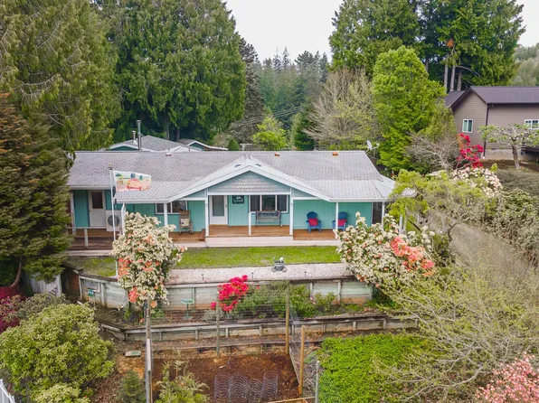 2428 Western Dr, Coquille, OR 97423