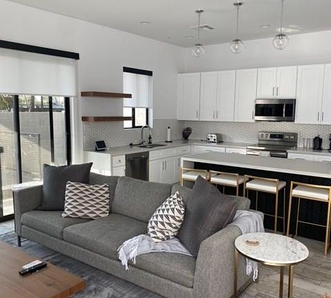2nd image of 4222 N 21st St #6