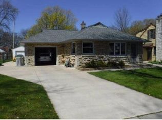 3957 S 56th St, Milwaukee, WI 53220