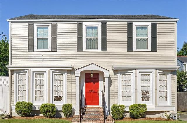 1st image of 3416 Vincennes Pl
