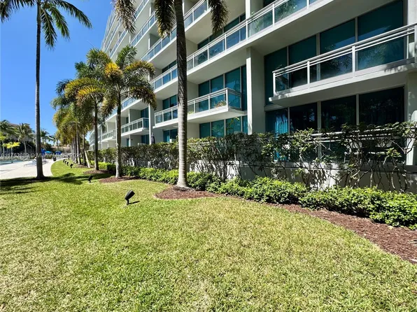 2950 NE 188th St APT 149, Aventura, FL 33180