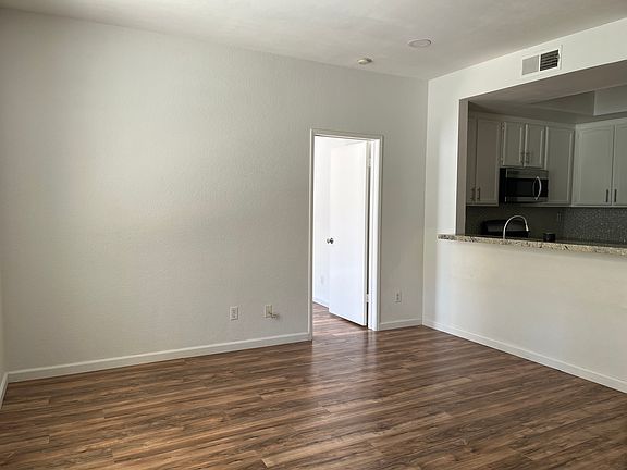 4th image of 11555 Caminito La Bar APT 45