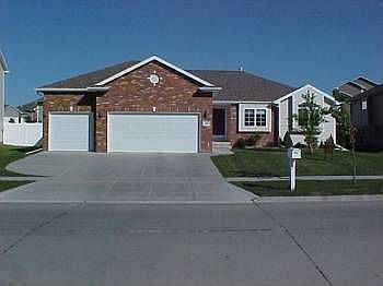 1st image of 1631 Kennedy Dr