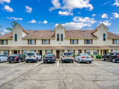 510 Fairwood Lakes Dr. #J-10, Myrtle Beach, SC, 29588