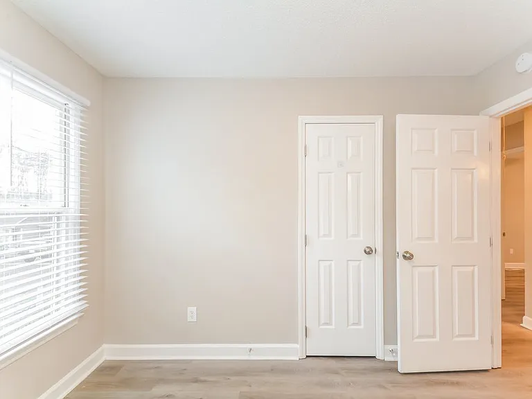 3505 Iron Sight Ct — Photo 10