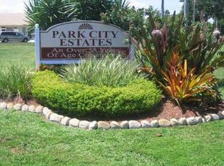 8709 SW 18th St, Davie, FL 33324