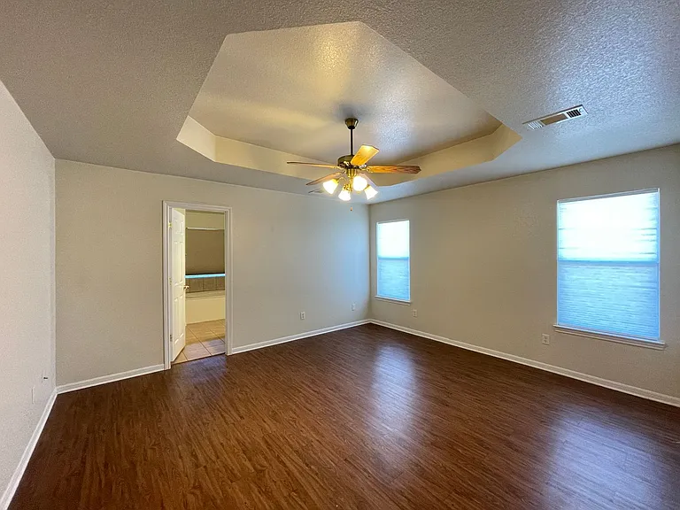 257 English Ln — Photo 17