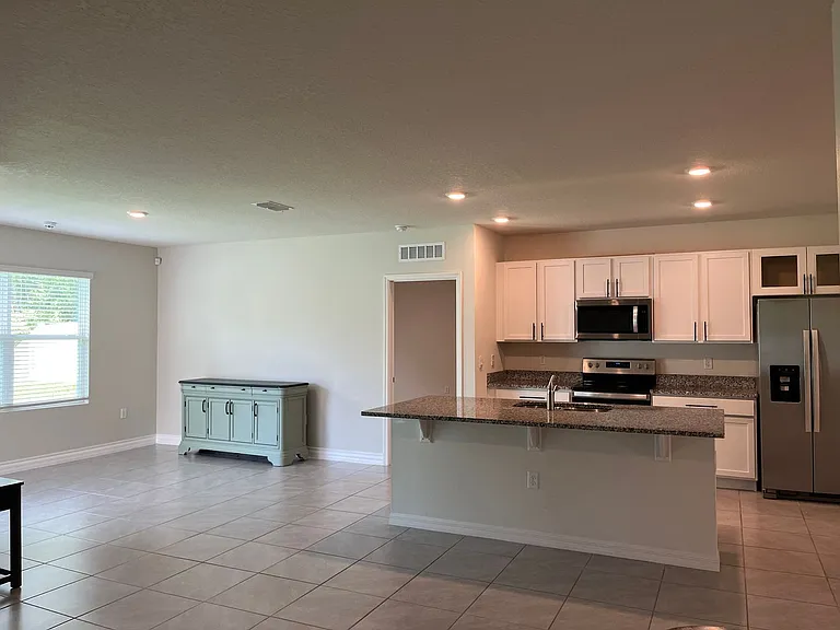 3031 Staten Dr — Photo 7