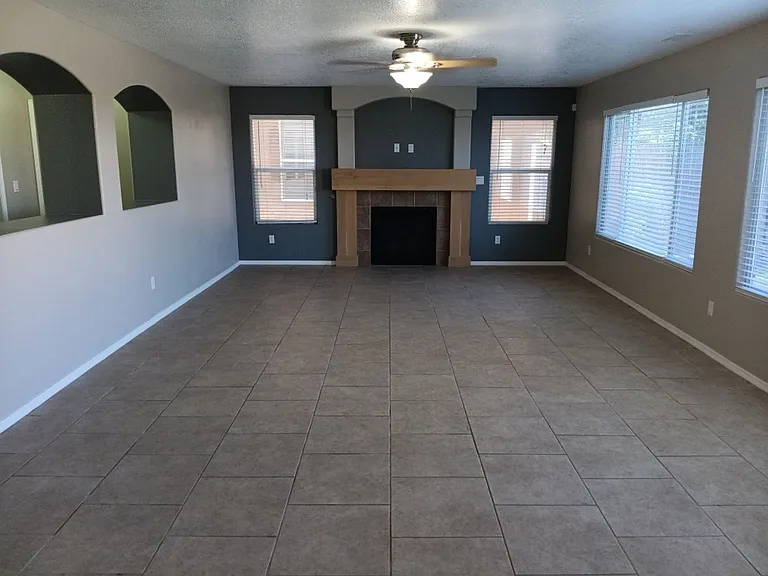 6523 Avenida Madrid NW — Photo 5
