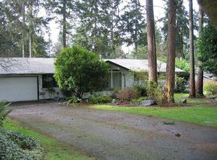 102 Crestwood Dr SW, Lakewood, WA 98498