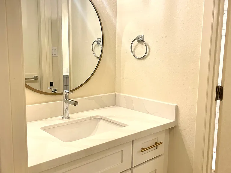 5456 Folsom Dr #4 — Photo 10