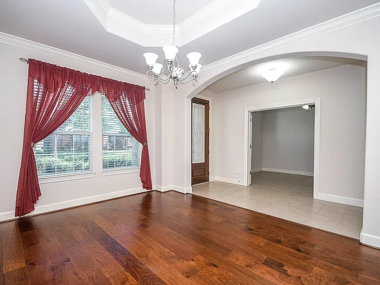24727 Top Mark Ct — Photo 2