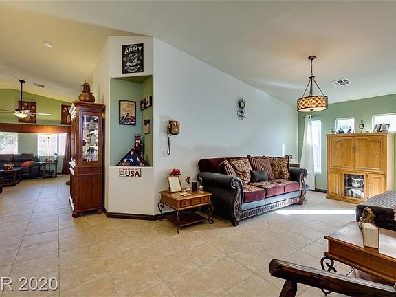 5th image of 3616 Pantego Ave