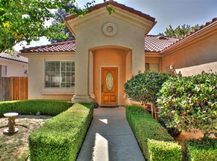 7561 N Gregory Ave, Fresno, CA 93722