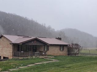 2473 Little White Oak Rd, Greenup, KY 41144