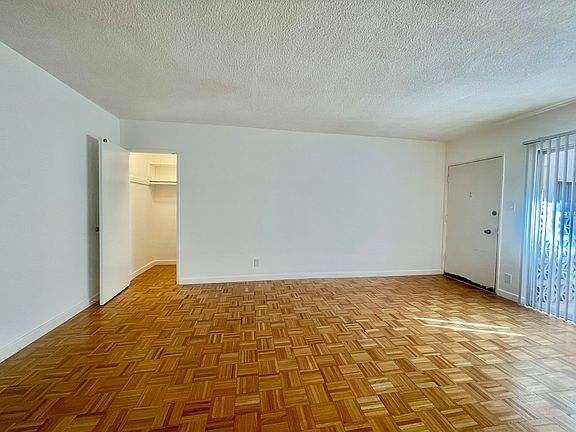 3rd image of 1251 N Fuller Ave APT 8