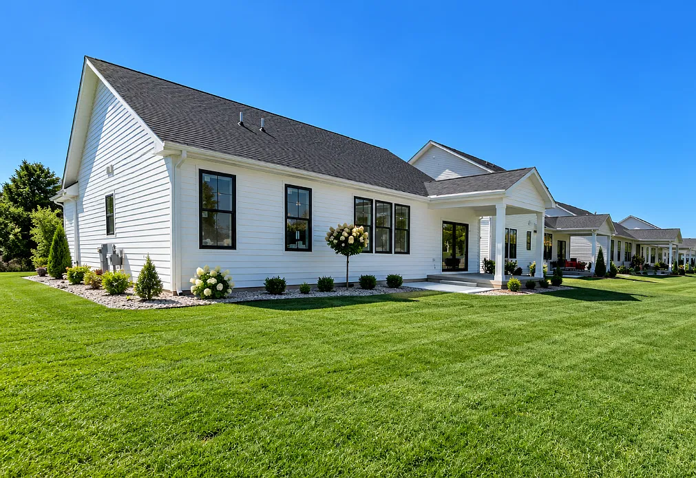 3 bed, 1711 sqft, $3,300 — Photo 3