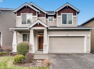725 SW 17th Way, Troutdale, OR 97060