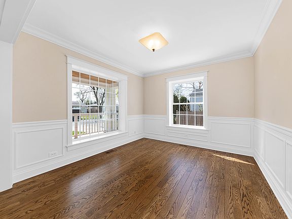5th image of 632 Newberry Ave