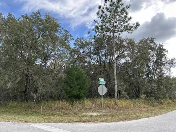 369 Locust Rd #18, Ocala, FL 34472