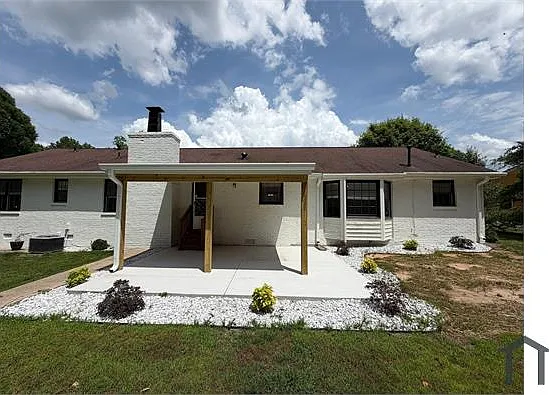 2203 Meadow Dr — Photo 27